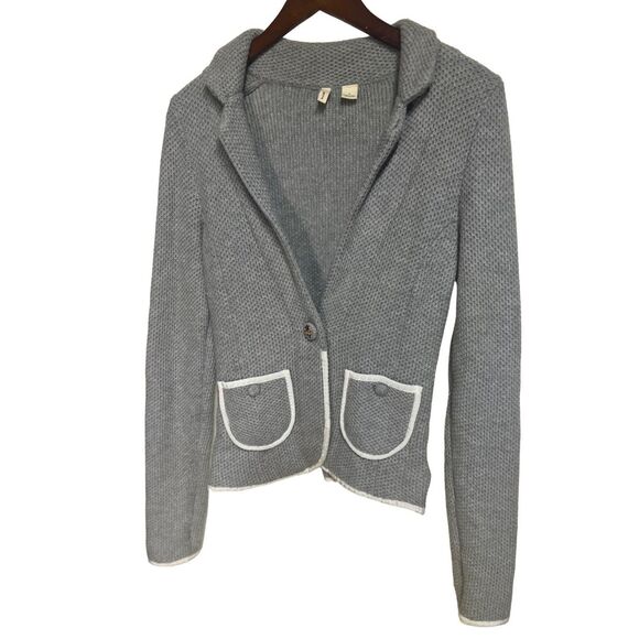 Moth Anthropologie Women's Gray Cardigan Sweater flower buttons Size Small - Picture 3 of 11